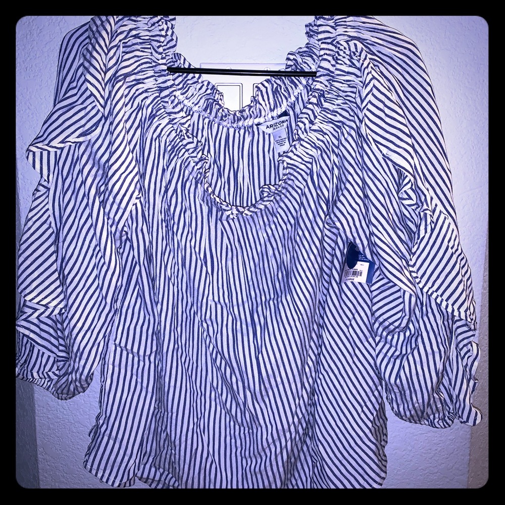 STRIPED BABYDOLL RUFFLE TOP